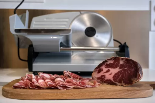 Coppa maison de charcutier à Antibes, Antibes, Boucherie Musso